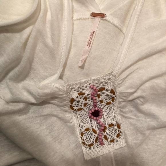 NWT Free People Women’s Vibes Top w Embellishments - Picture 5 of 8